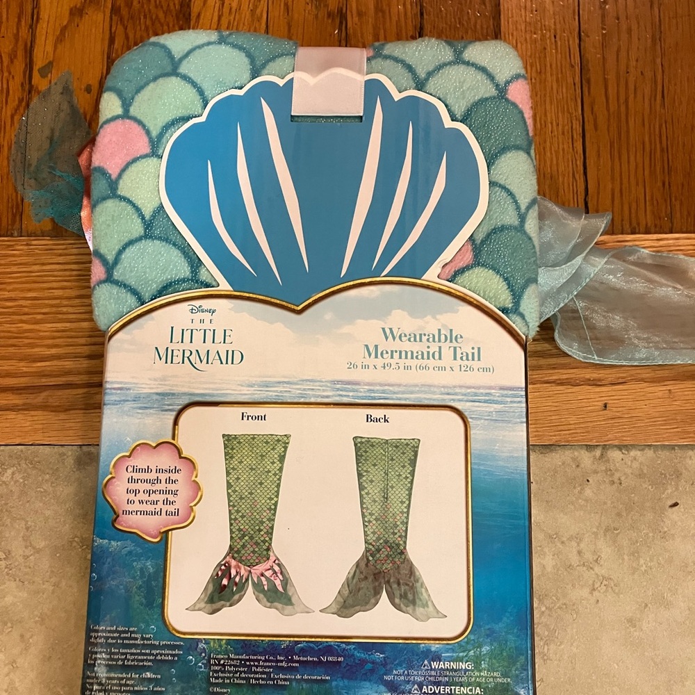 The little Mermaid Tail Kids Blanket - Picture 4 of 4